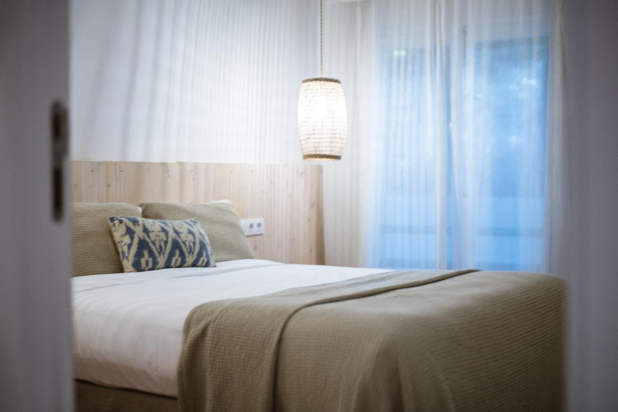 Hostal Ses Negres Begur Bagian luar foto