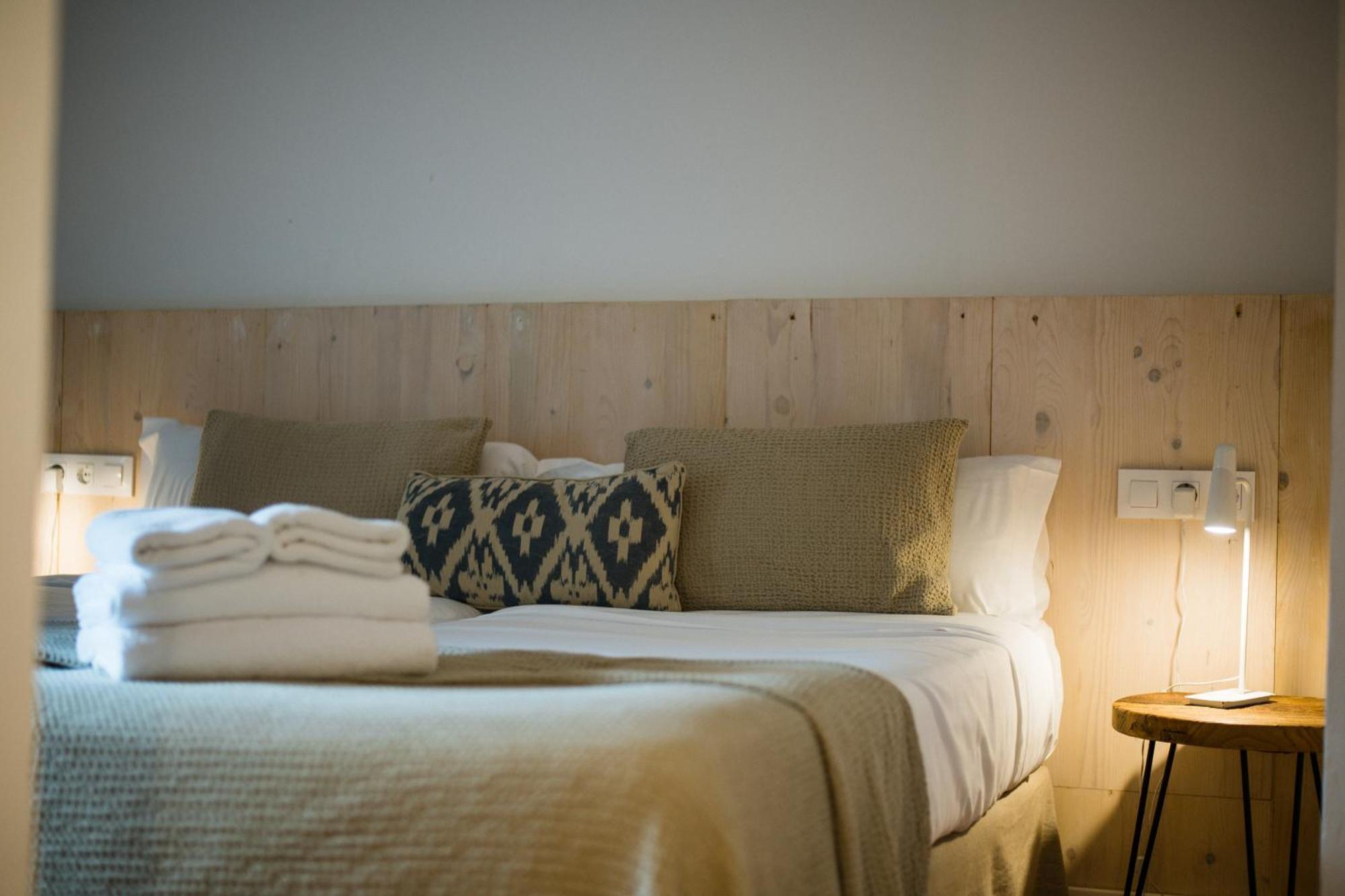 Hostal Ses Negres Begur Bagian luar foto