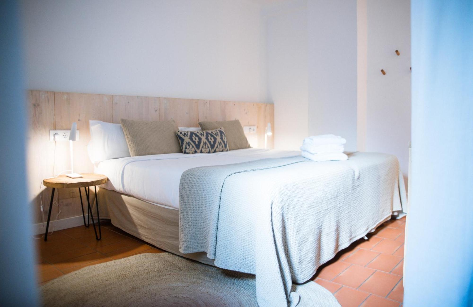 Hostal Ses Negres Begur Bagian luar foto