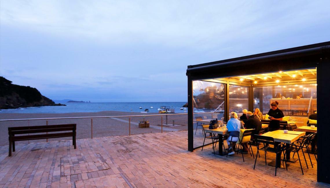 Hostal Ses Negres Begur Bagian luar foto