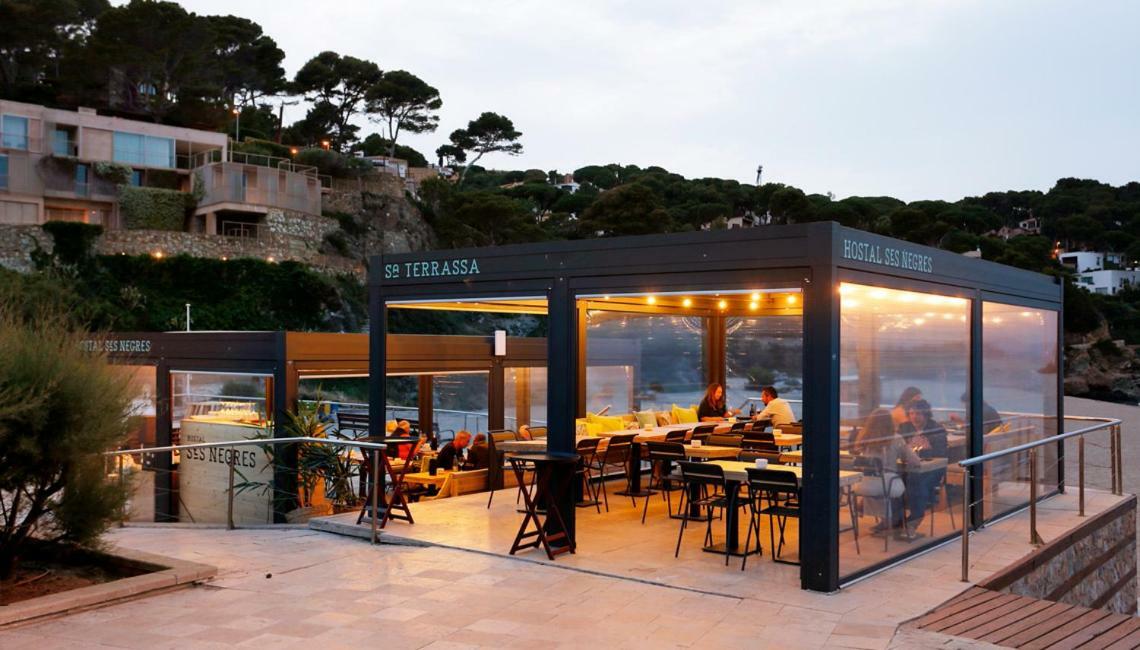 Hostal Ses Negres Begur Bagian luar foto
